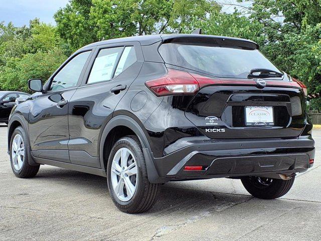 new 2025 Nissan Kicks car, priced at $23,257