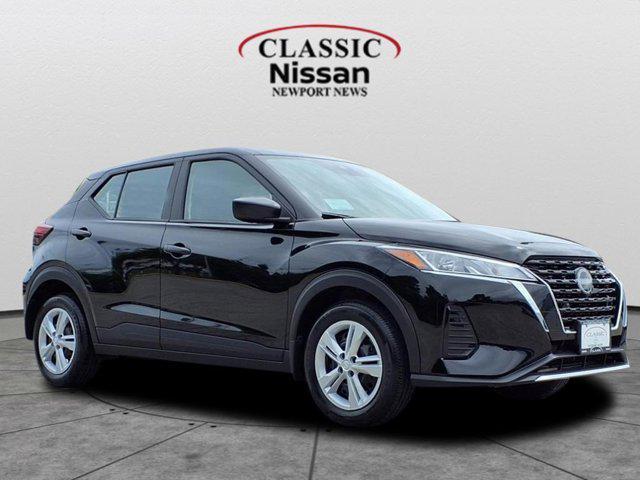 new 2025 Nissan Kicks car, priced at $23,257
