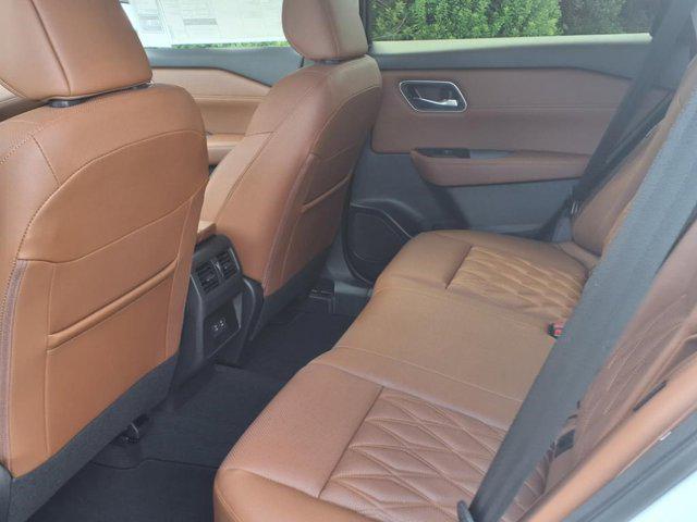new 2025 Nissan Rogue car, priced at $40,571