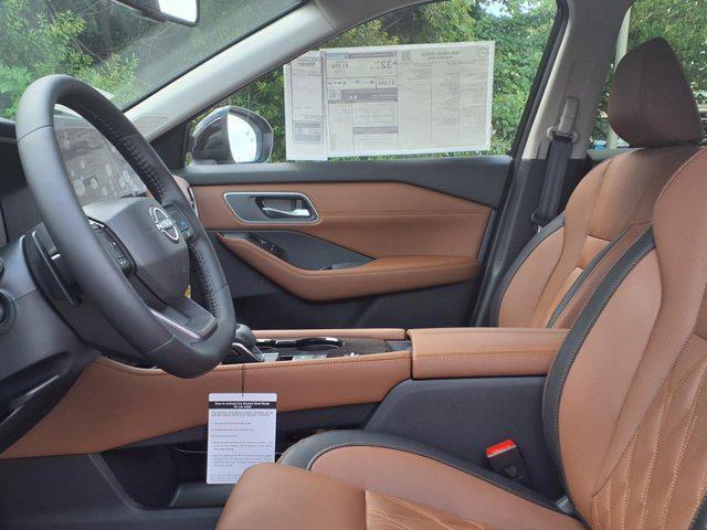 new 2025 Nissan Rogue car, priced at $40,571