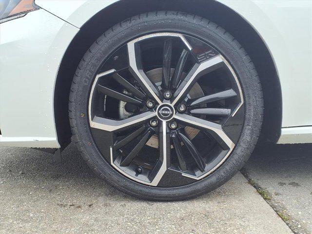 used 2023 Nissan Altima car, priced at $20,916