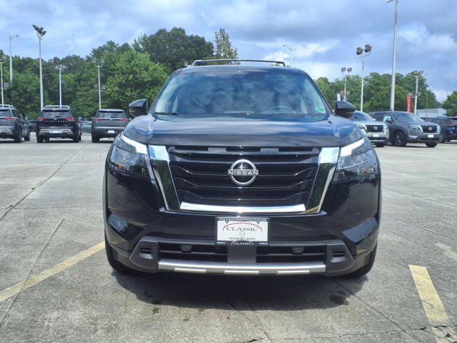 new 2025 Nissan Pathfinder car, priced at $51,007