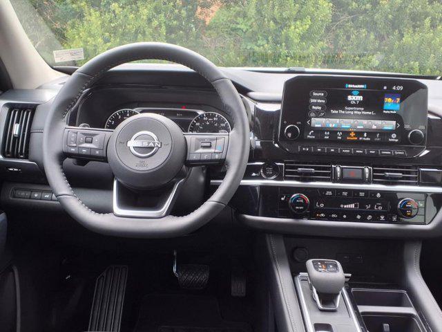 new 2025 Nissan Pathfinder car, priced at $44,049