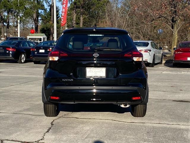 new 2024 Nissan Kicks car, priced at $21,406