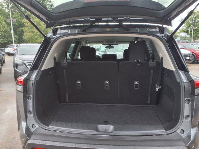 new 2025 Nissan Pathfinder car, priced at $38,257