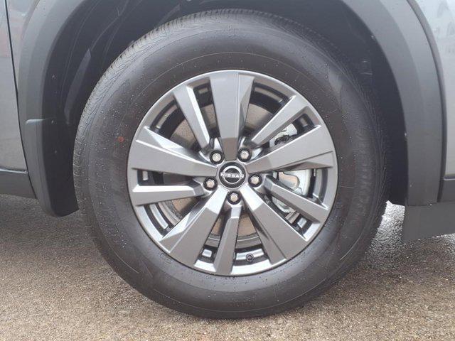 new 2025 Nissan Pathfinder car, priced at $38,257