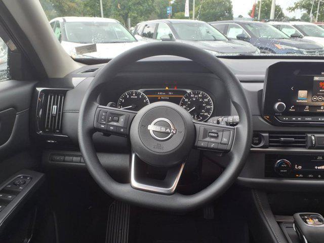 new 2025 Nissan Pathfinder car, priced at $38,257