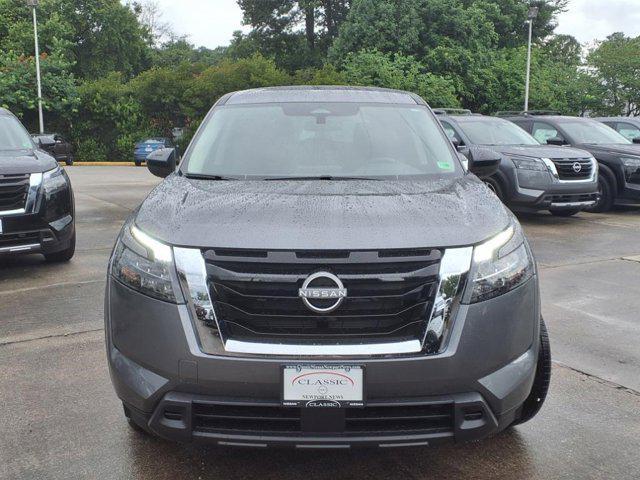 new 2025 Nissan Pathfinder car, priced at $38,257