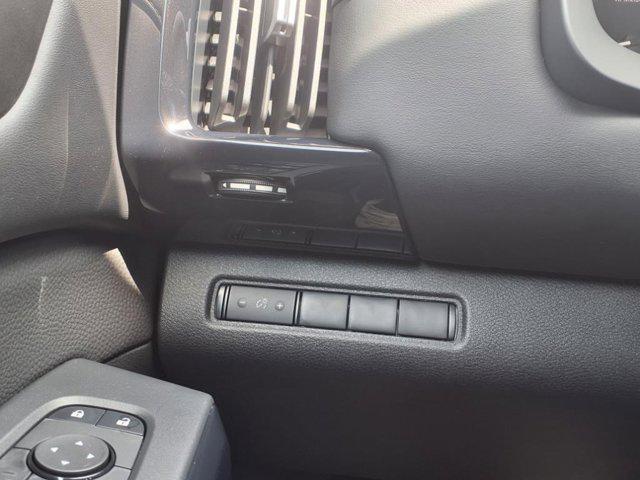 new 2025 Nissan Pathfinder car, priced at $38,257
