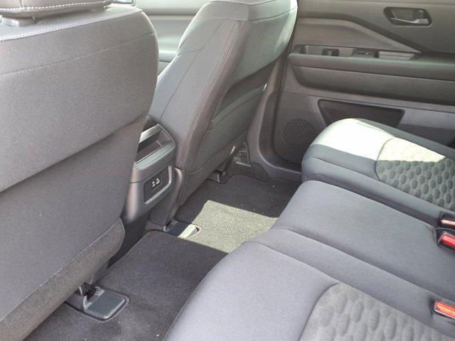 new 2025 Nissan Pathfinder car, priced at $38,257