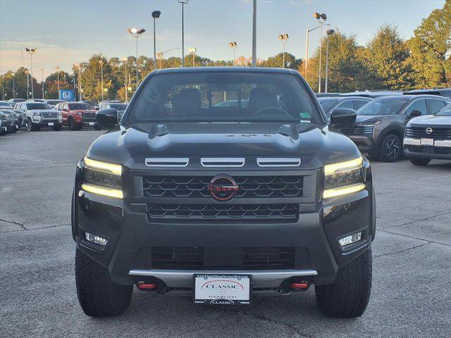 new 2025 Nissan Frontier car