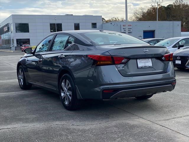 new 2025 Nissan Altima car, priced at $27,750