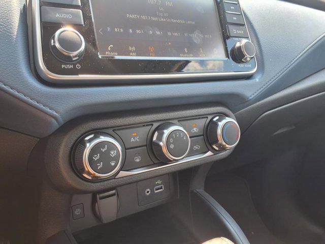 new 2025 Nissan Versa car, priced at $21,618