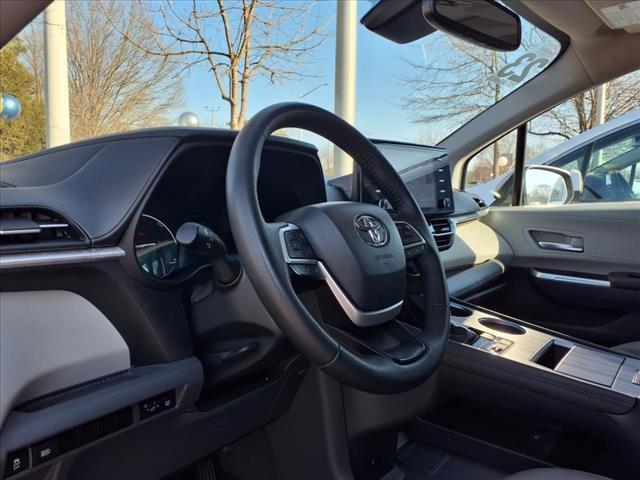 used 2023 Toyota Sienna car, priced at $39,129