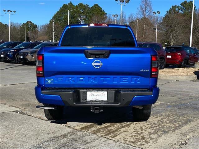 new 2025 Nissan Frontier car, priced at $40,357