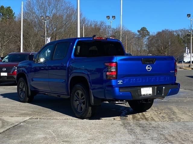 new 2025 Nissan Frontier car, priced at $40,357