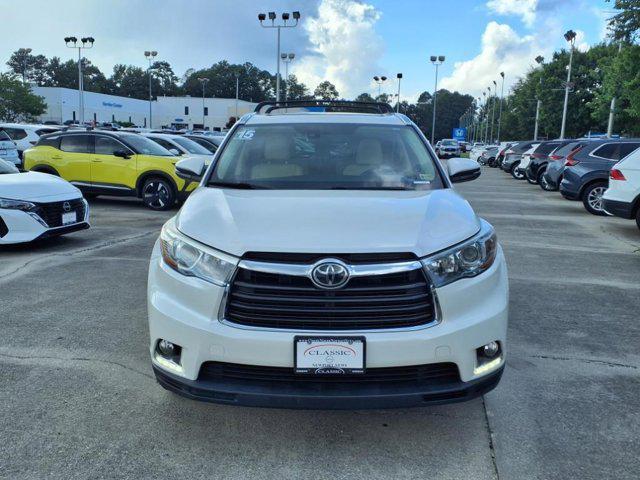 used 2015 Toyota Highlander car, priced at $17,483