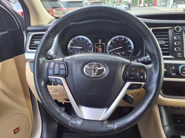 used 2015 Toyota Highlander car, priced at $17,483