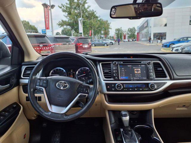 used 2015 Toyota Highlander car, priced at $17,483