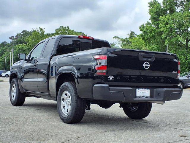 new 2025 Nissan Frontier car, priced at $31,475