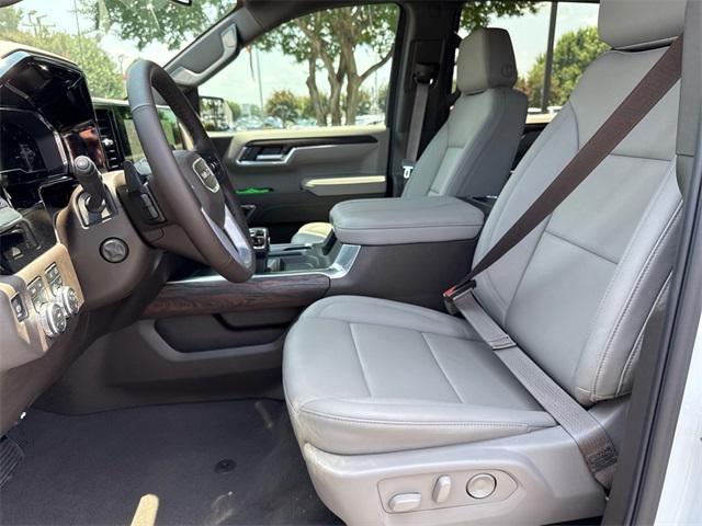 new 2025 GMC Sierra 1500 car, priced at $62,365