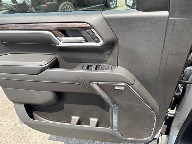 new 2024 GMC Sierra 1500 car, priced at $56,445