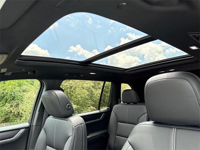 new 2025 GMC Acadia car, priced at $50,232