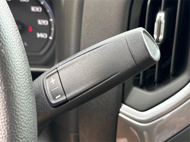 new 2025 GMC Sierra 1500 car, priced at $39,675