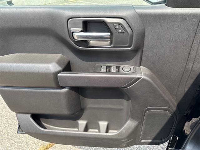 new 2025 GMC Sierra 1500 car, priced at $39,675