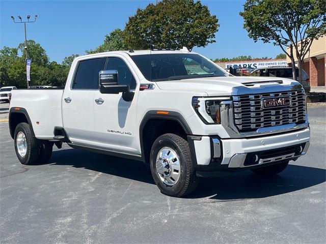 new 2025 GMC Sierra 3500 car, priced at $91,460