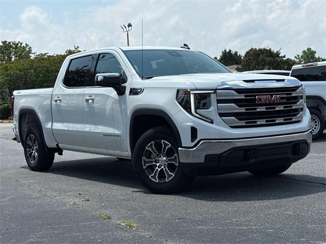 new 2024 GMC Sierra 1500 car, priced at $52,985
