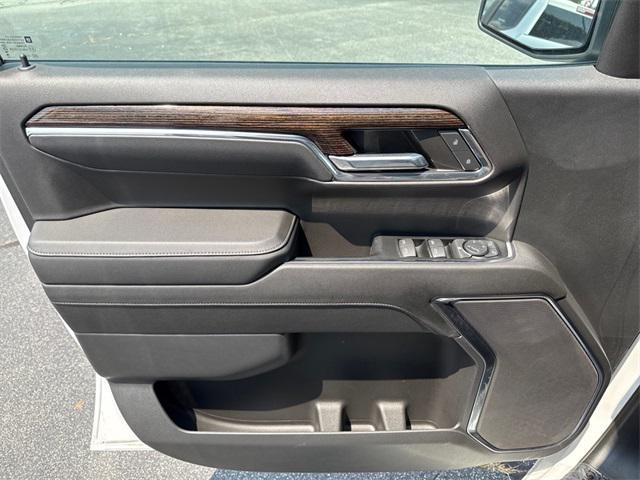 new 2024 GMC Sierra 1500 car, priced at $52,985