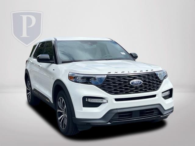 used 2022 Ford Explorer car, priced at $34,000