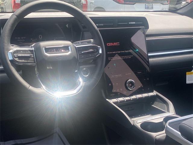 new 2025 GMC Terrain car, priced at $32,390