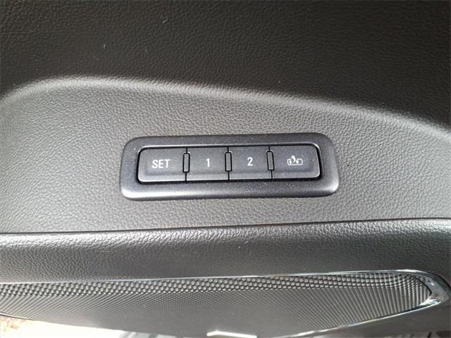 used 2018 GMC Yukon car, priced at $24,000