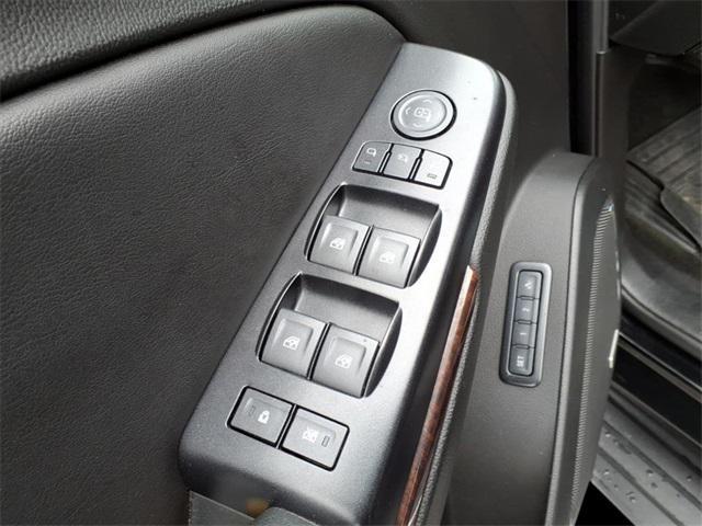 used 2018 GMC Yukon car, priced at $24,000