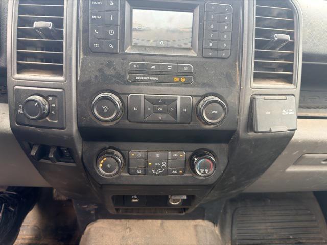 used 2022 Ford F-250 car, priced at $30,000