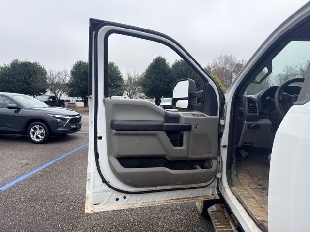 used 2022 Ford F-250 car, priced at $30,000