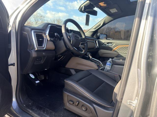 used 2025 GMC Canyon car, priced at $46,500