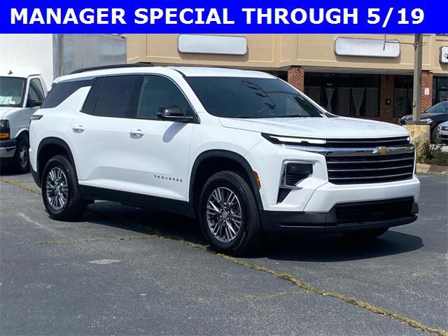 used 2024 Chevrolet Traverse car, priced at $36,500