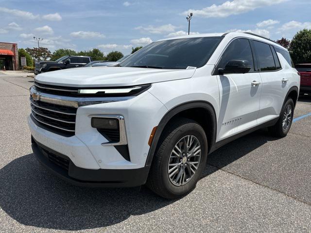 used 2024 Chevrolet Traverse car, priced at $38,000