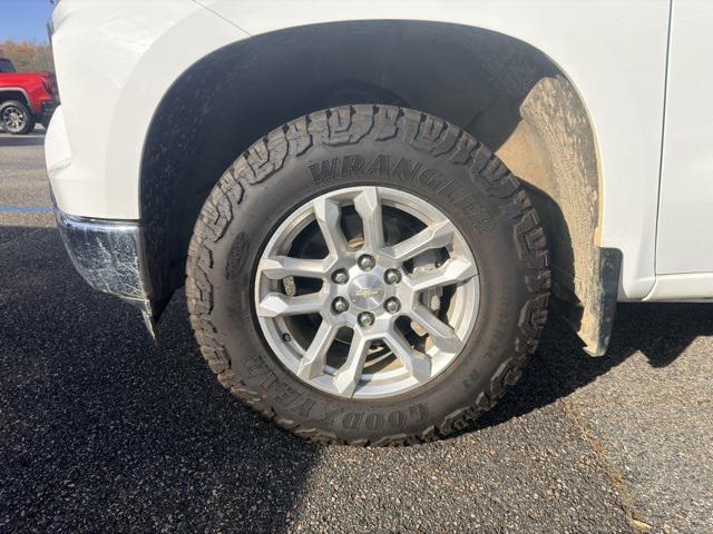 used 2022 Chevrolet Silverado 1500 car, priced at $33,500