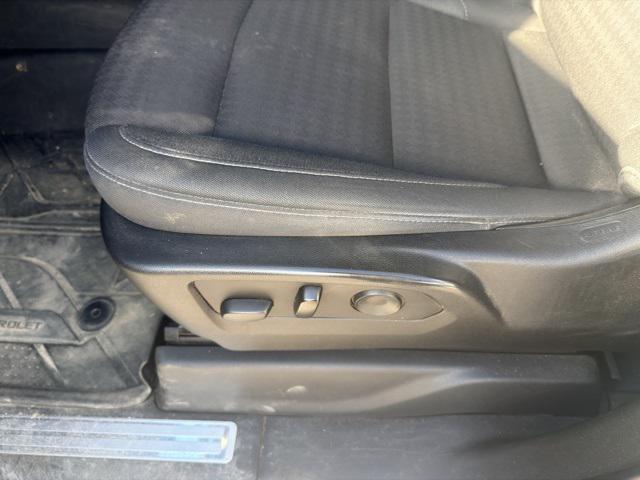 used 2022 Chevrolet Silverado 1500 car, priced at $33,500