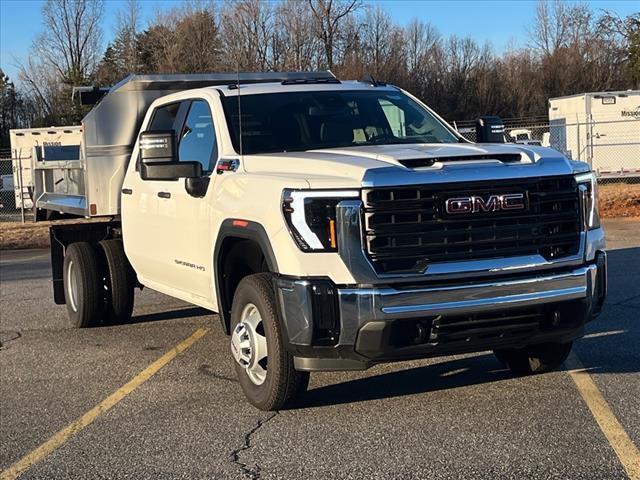 new 2024 GMC Sierra 3500 car, priced at $79,899