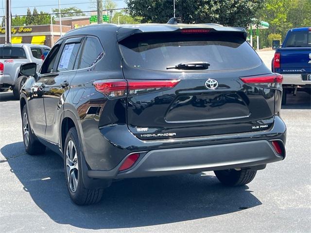 used 2023 Toyota Highlander car, priced at $37,000