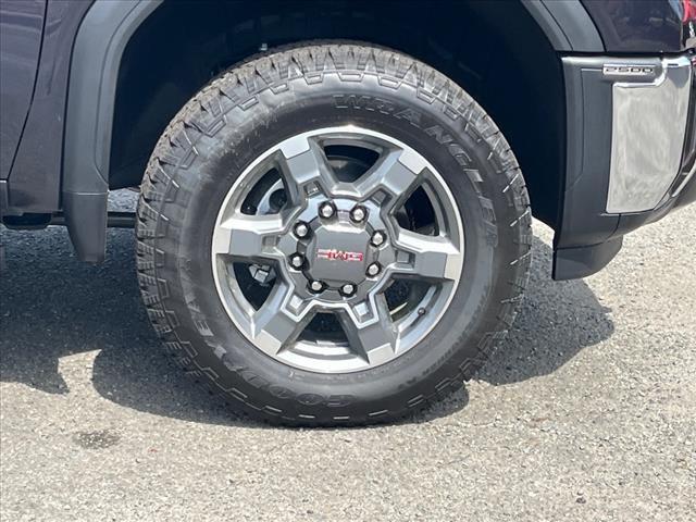 new 2025 GMC Sierra 2500 car, priced at $76,870