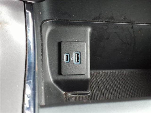 used 2021 Ford F-150 car, priced at $34,000