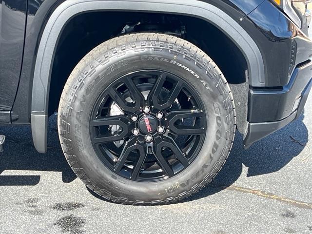 new 2025 GMC Sierra 1500 car, priced at $53,435