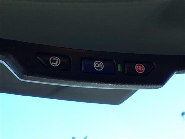 used 2022 GMC Canyon car, priced at $33,000