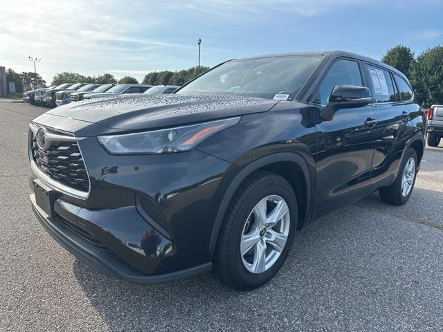 used 2023 Toyota Highlander car, priced at $32,950